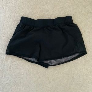 LULULEMON reversible short